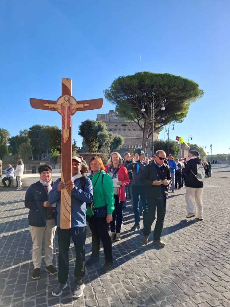 PHOTO 2025 10 03 15 13 40