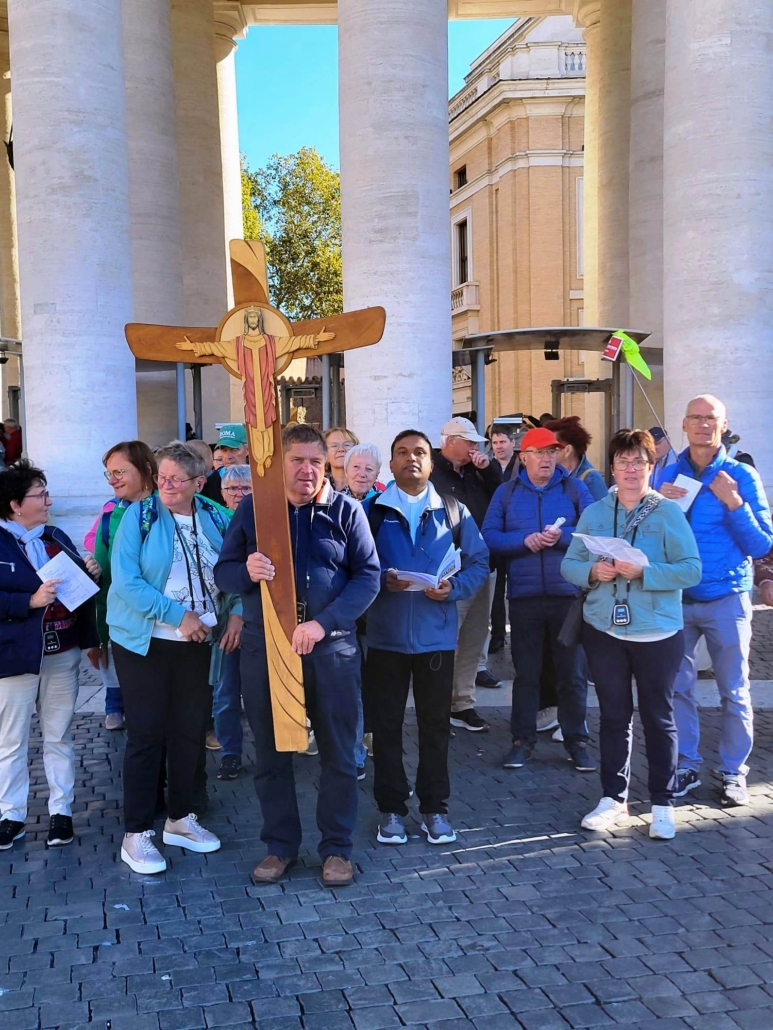 PHOTO 2025 10 03 22 22 23